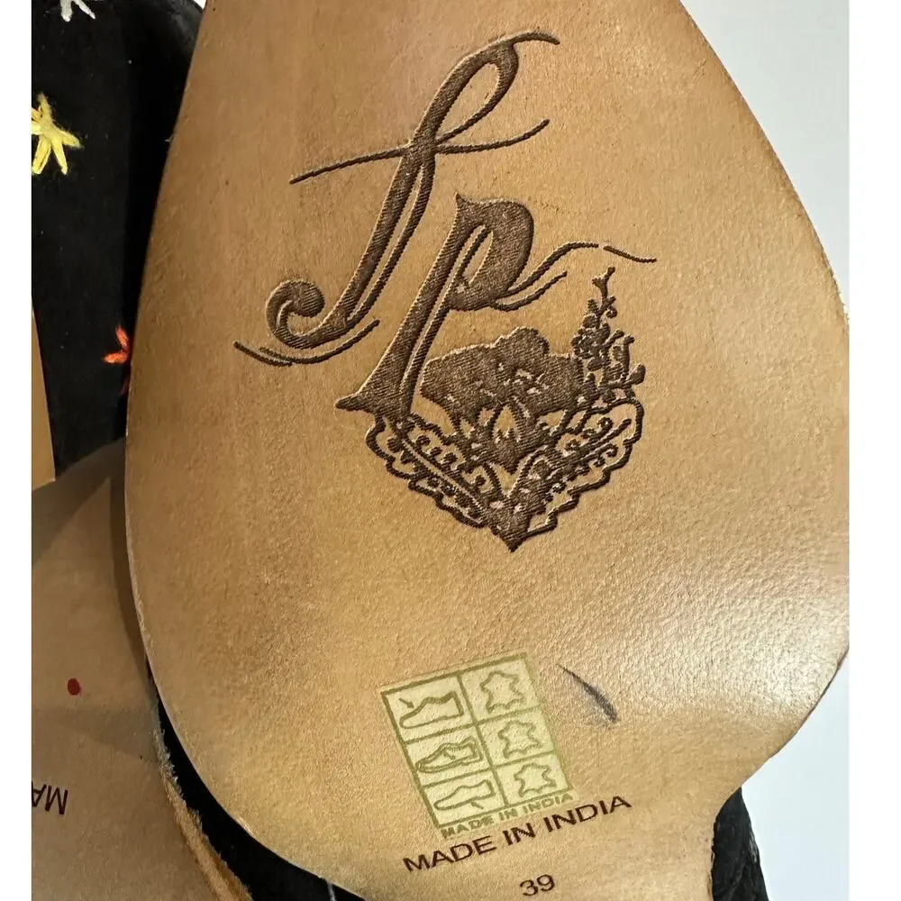 Free People Bowers Embroidered Western Ankle Boots Women’s EU 39 Black NWOB